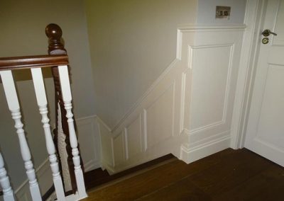 landing wood floor